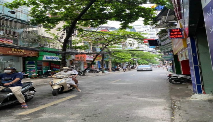 Kinh doanh Mở văn phòng không khó khi anh chị là chủ căn nhà mặt phố Nhân Hòa, Thanh Xuân này
